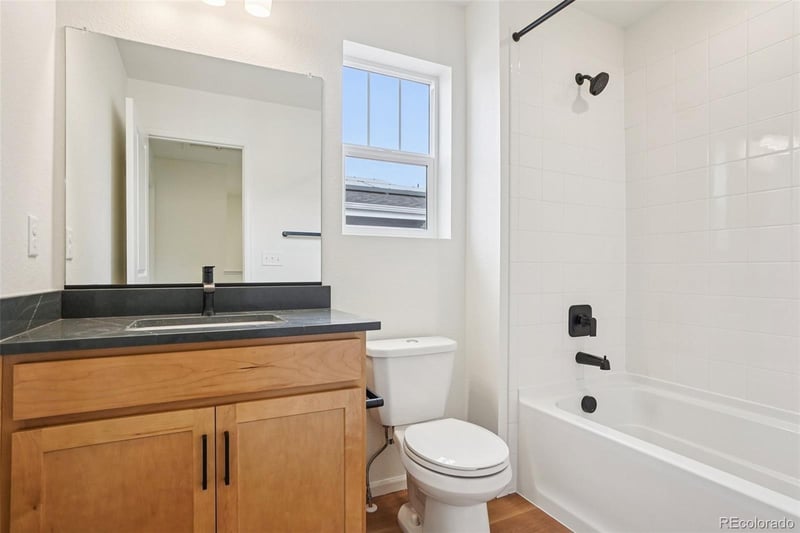 300 Nighthawk St, Erie, CO 80516