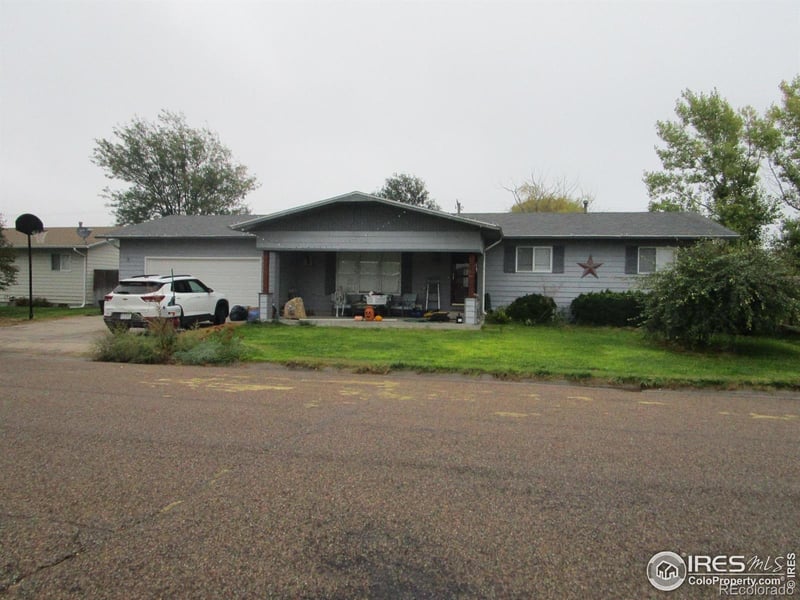 322 Vine St, Burlington, CO 80807