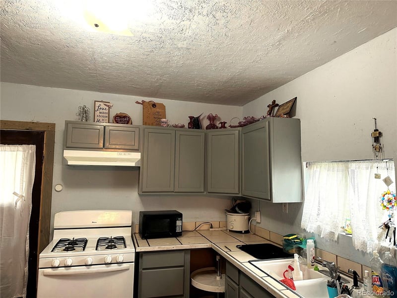 702 Linden Ave, Trinidad, CO 81082