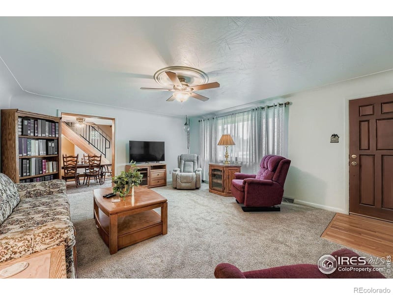 9300 53rd Pl, Arvada, CO 80002