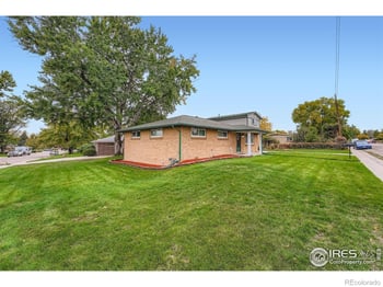 9300 53rd Pl, Arvada, CO 80002