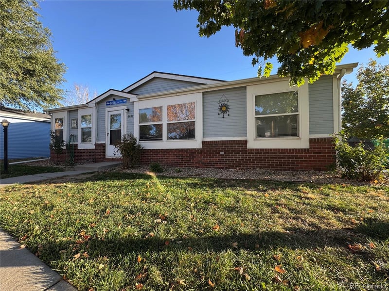 6651 78th Ave, Commerce, CO 80022