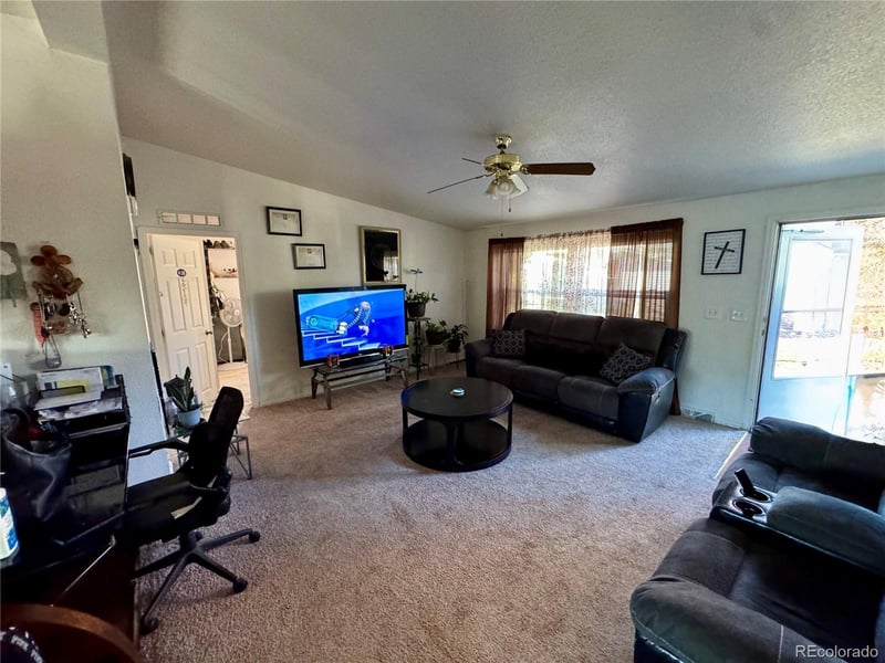 6651 78th Ave, Commerce, CO 80022