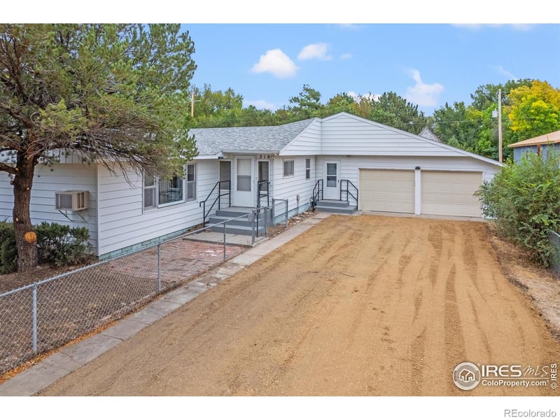 218 Lincoln Ave, Merino, CO 80741