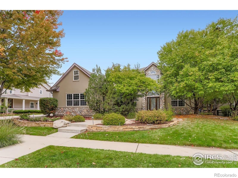 2020 Creekside Dr, Longmont, CO 80504