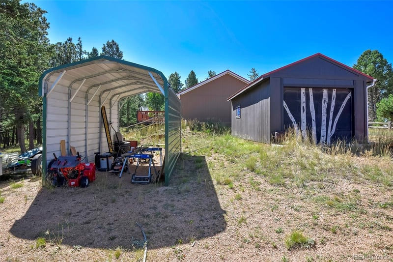 44 Southpark Rd, Florissant, CO 80816