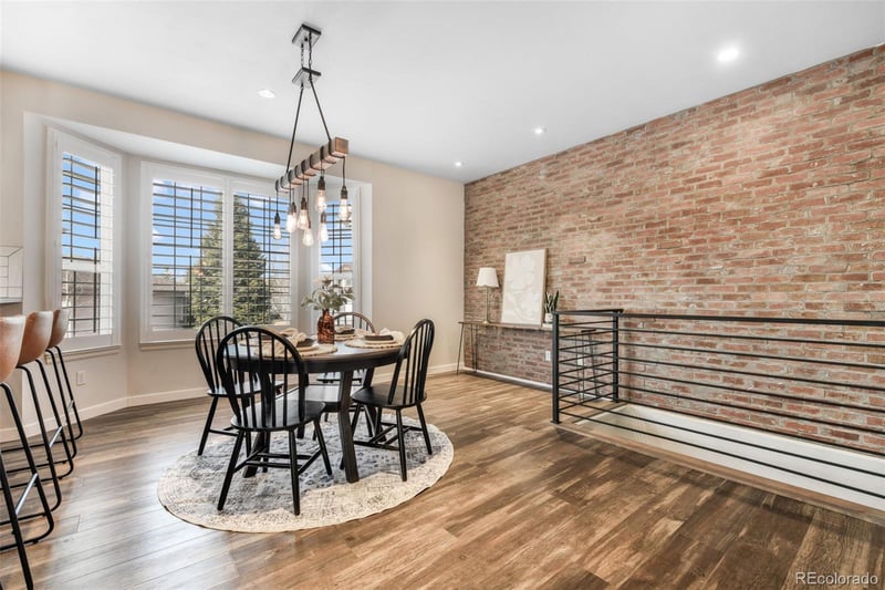 3215 Hollycrest Dr, Colorado Springs, CO 80920