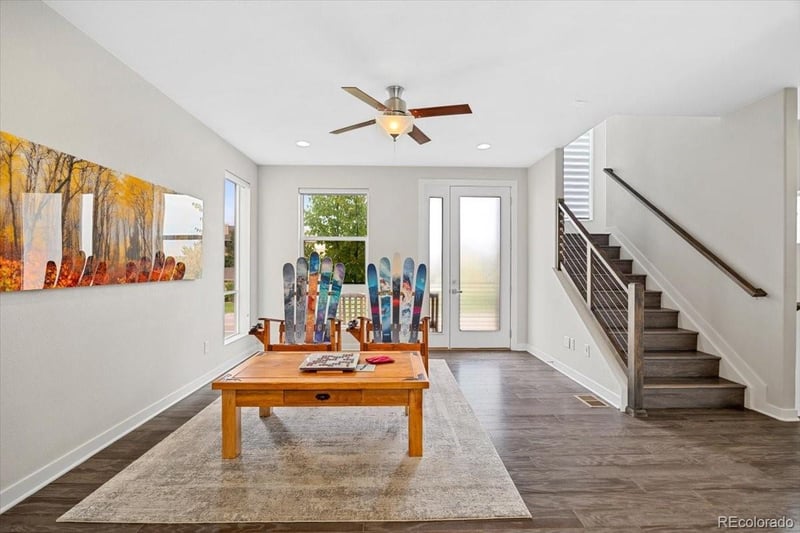 15882 Broncos Pl, Englewood, CO 80112