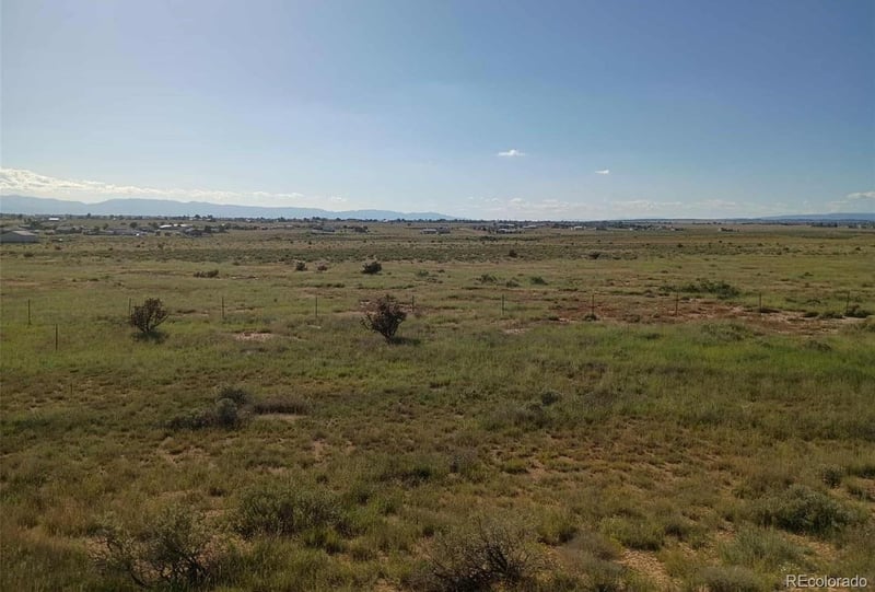691 Mint Dr, Pueblo, CO 81007
