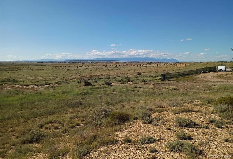 691 Mint Dr, Pueblo, CO 81007