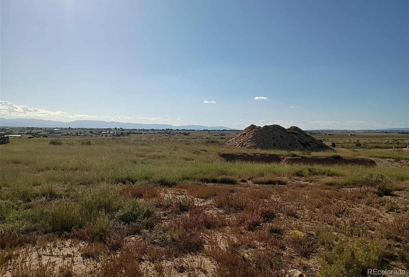 691 Mint Dr, Pueblo, CO 81007