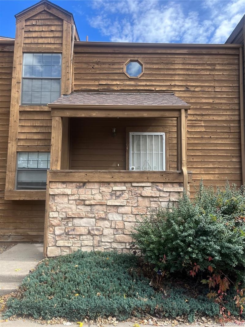 2529 Devonshire Ct #64, Denver, CO 80229