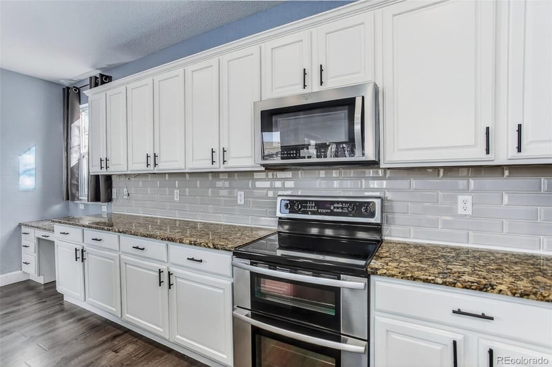 17045 105th Ave, Commerce, CO 80022