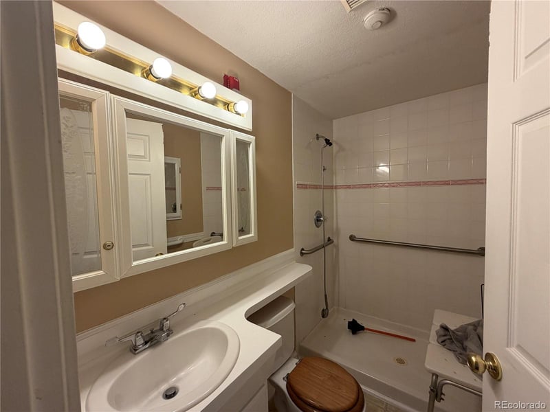 3510 Holland St, Wheat Ridge, CO 80033
