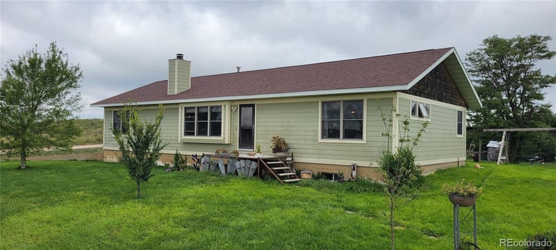 61998 County Road 4 5, Holyoke, CO 80734