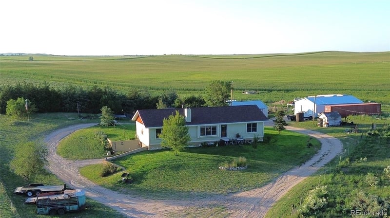 61998 County Road 4 5, Holyoke, CO 80734