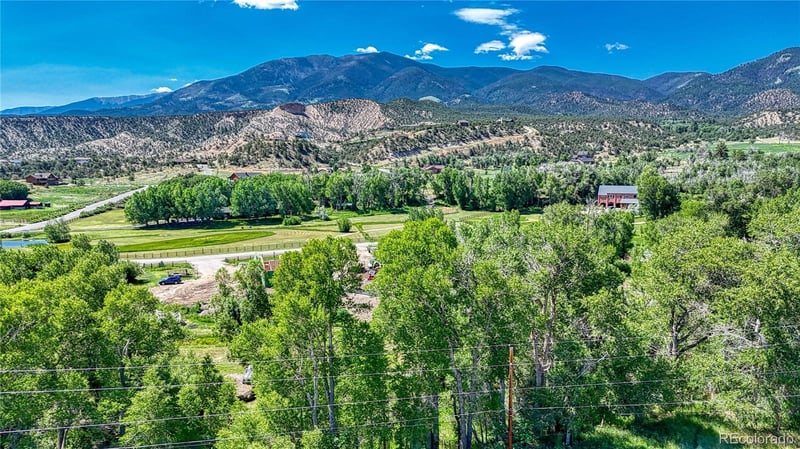 8086 Us Highway 50, Salida, CO 81201