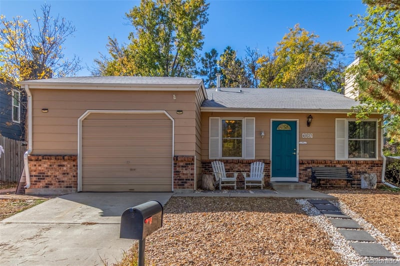 4823 Pagosa Way, Aurora, CO 80015