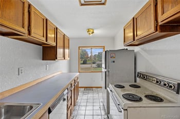 3061 Dahlia St, Denver, CO 80222