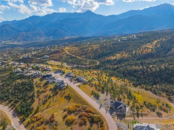 3760 Twisted Oak Cir, Colorado Springs, CO 80904