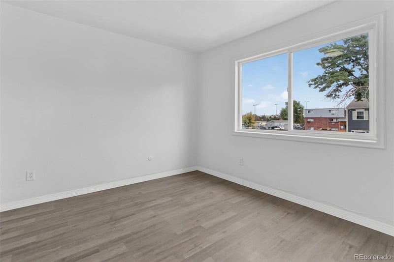 15771 13th Pl, Aurora, CO 80011