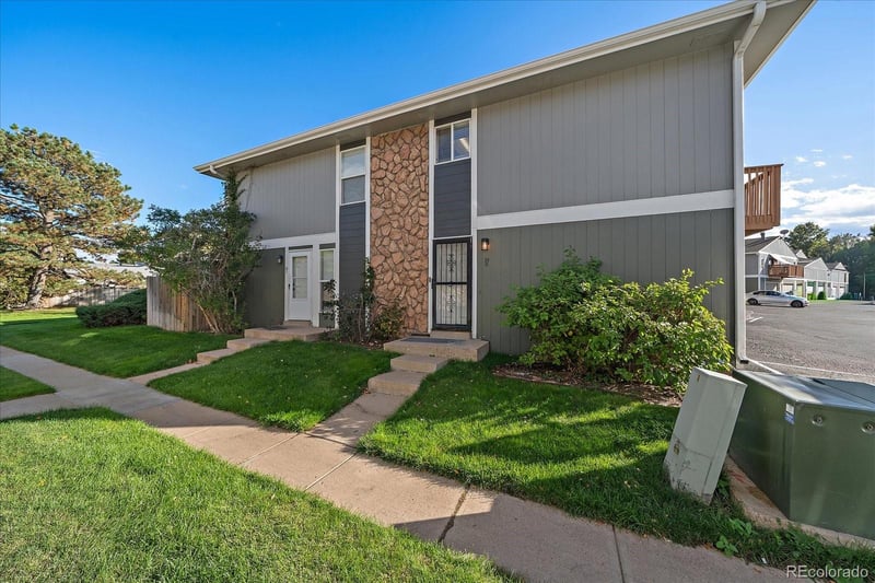 9901 Evans Ave #33D, Aurora, CO 80247