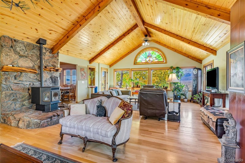 3500 Oak Grove Cir, Westcliffe, CO 81252