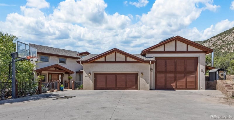 621 Elk Run Rd, New Castle, CO 81647