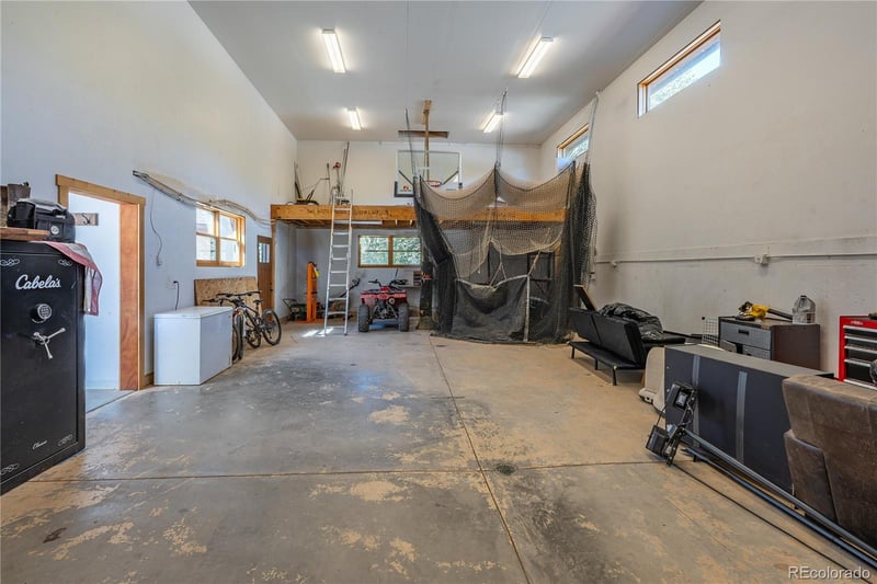 621 Elk Run Rd, New Castle, CO 81647