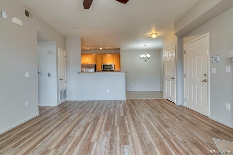 15700 Jamison Dr #105, Englewood, CO 80112