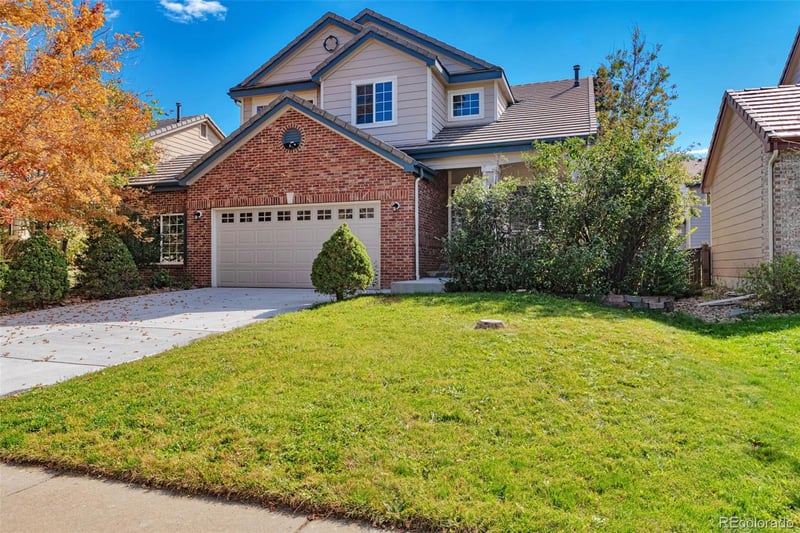 19880 59th Pl, Aurora, CO 80019