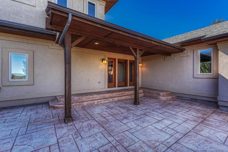 8780 Steeplechase Dr, Franktown, CO 80116