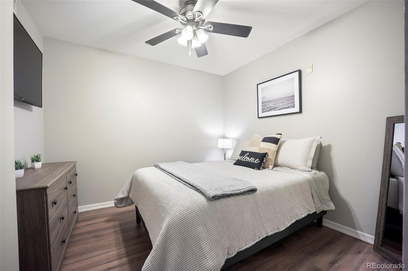 1623 Saint Paul St #203, Denver, CO 80206