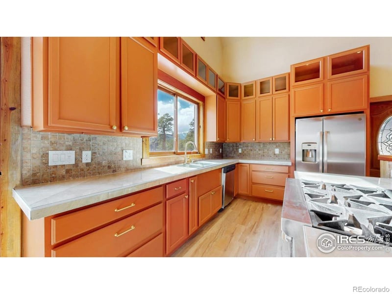 598 Taylor Rd, Lyons, CO 80540