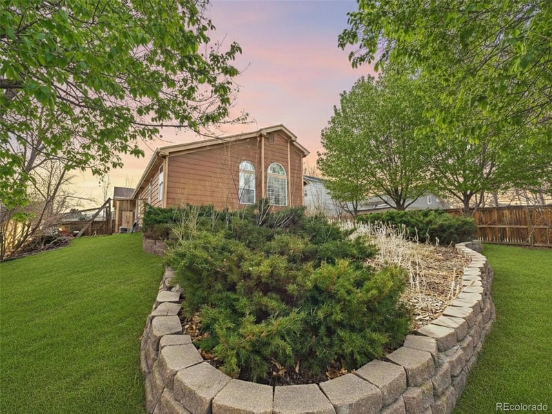 7093 Leopard Dr, Lone Tree, CO 80124