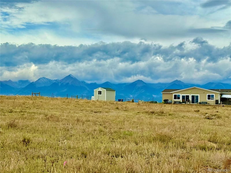 135 Fawn St, Westcliffe, CO 81252