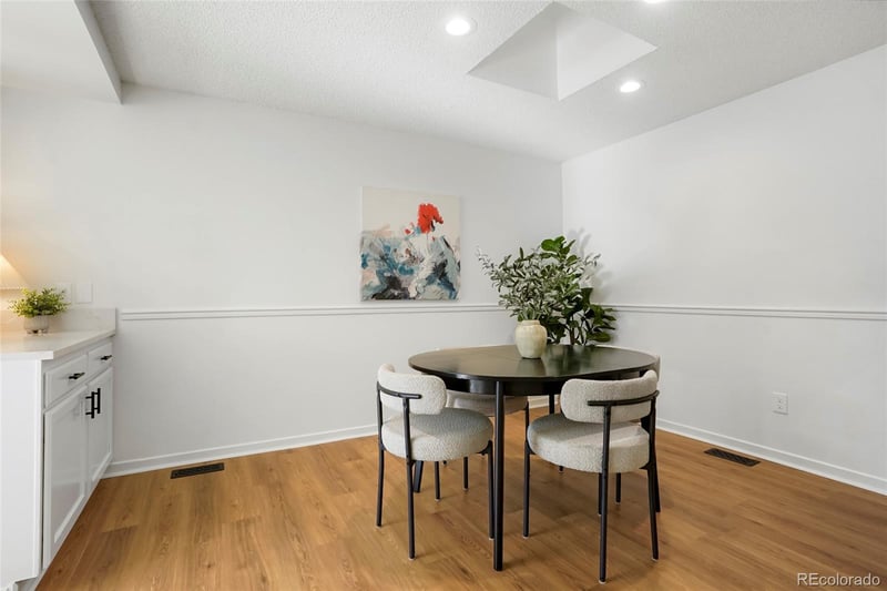 3045 Long Cir, Centennial, CO 80122