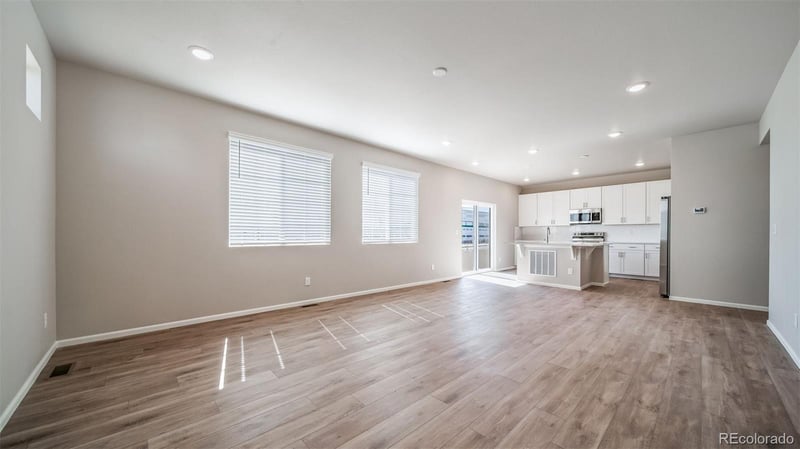 22362 38th Pl, Aurora, CO 80019