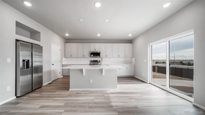 22332 38th Pl, Aurora, CO 80019