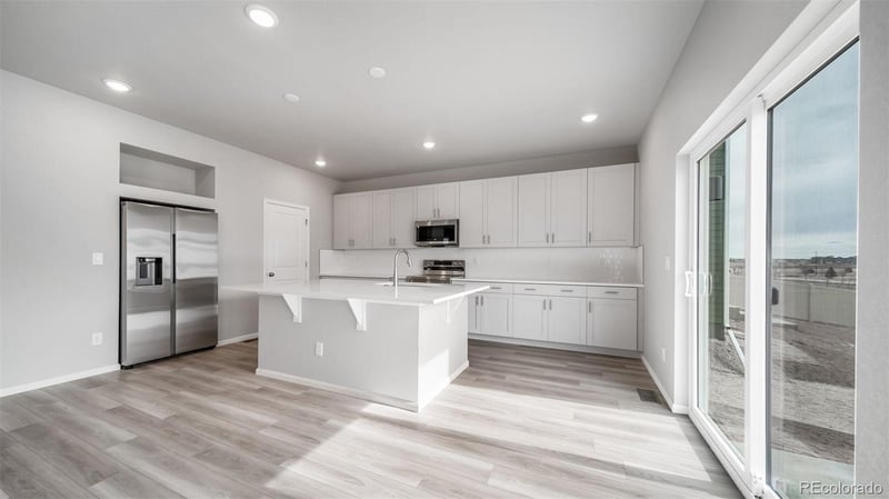 22332 38th Pl, Aurora, CO 80019