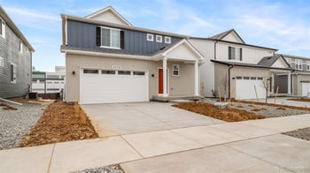 22332 38th Pl, Aurora, CO 80019
