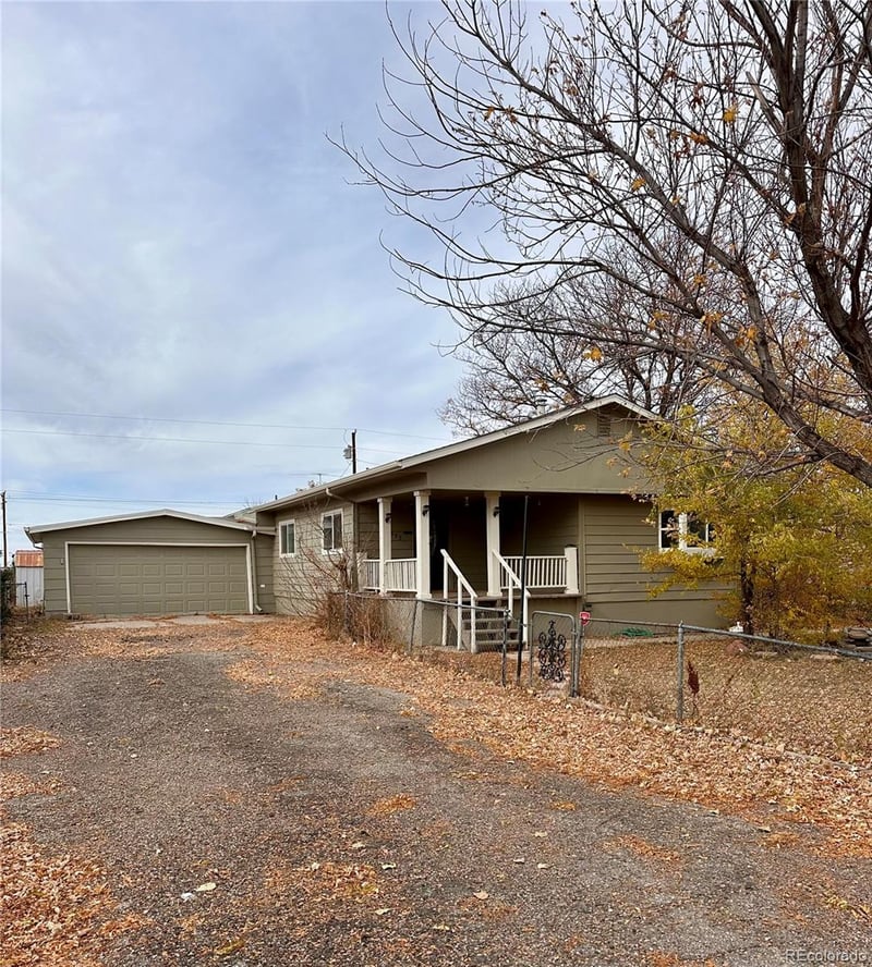 575 2nd St, Bennett, CO 80102