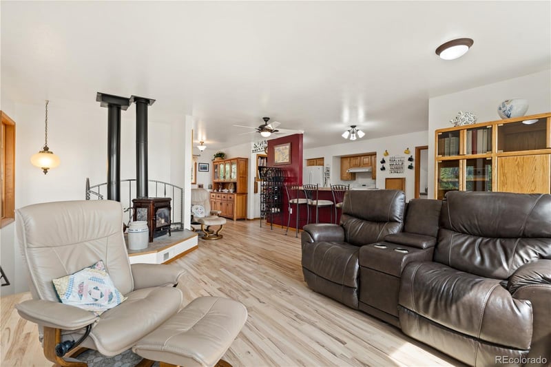 64 Highland Rd, Palmer Lake, CO 80132