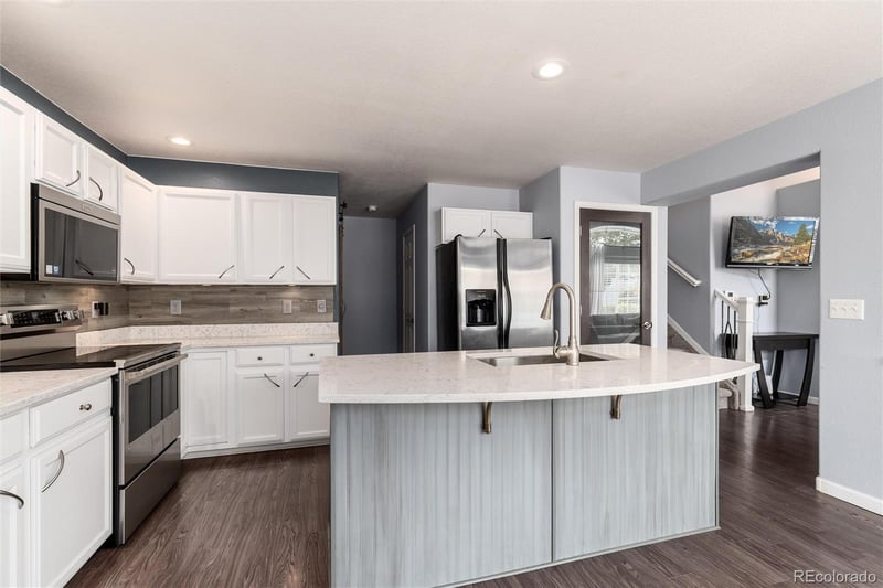 21 Sebring Ln, Johnstown, CO 80534