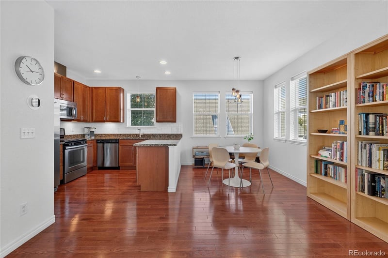 299 Cheyenne Dr, Lafayette, CO 80026