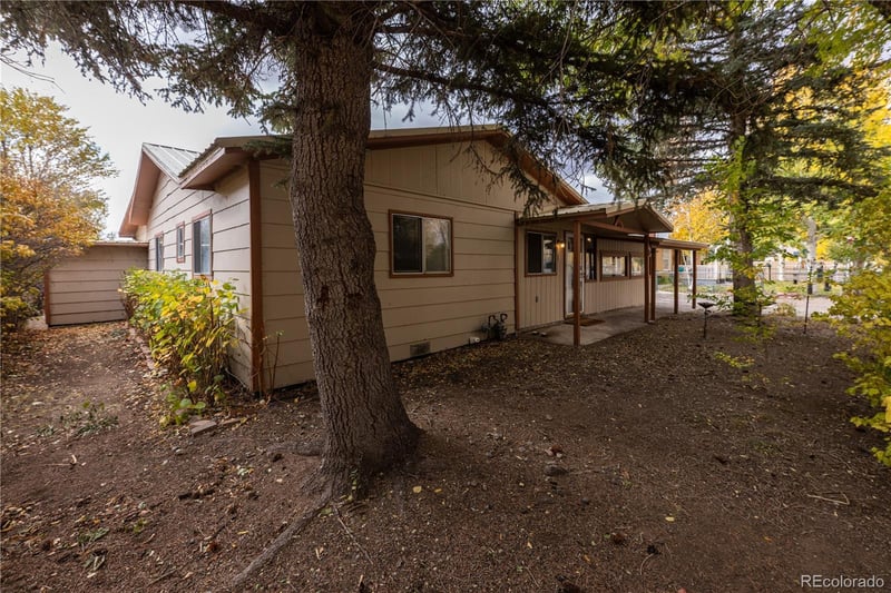 402 W 12th Ave, Antonito, CO 81120