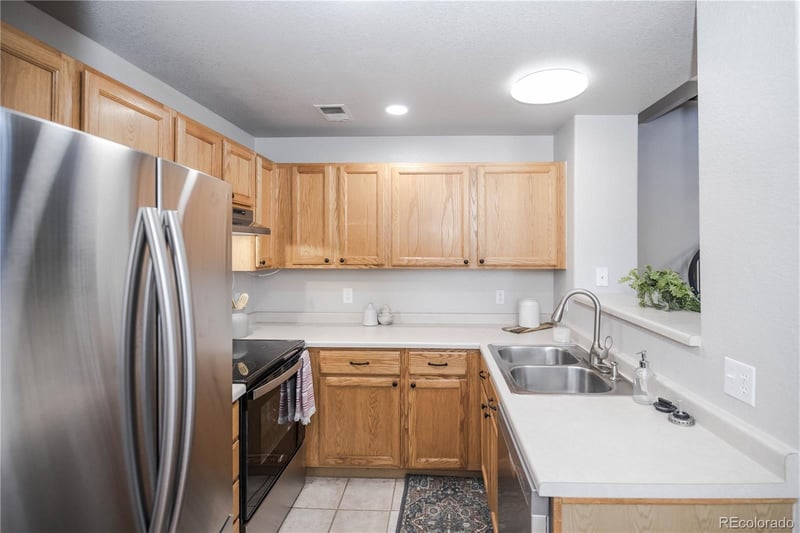 8371 Upham Way #207, Littleton, CO 80128