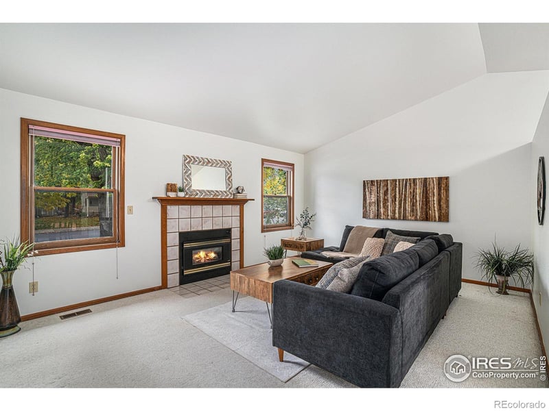 619 Marigold Ln, Fort Collins, CO 80526