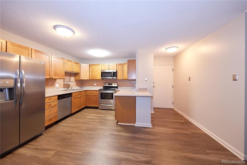 9320 Center Ave #8B, Denver, CO 80247
