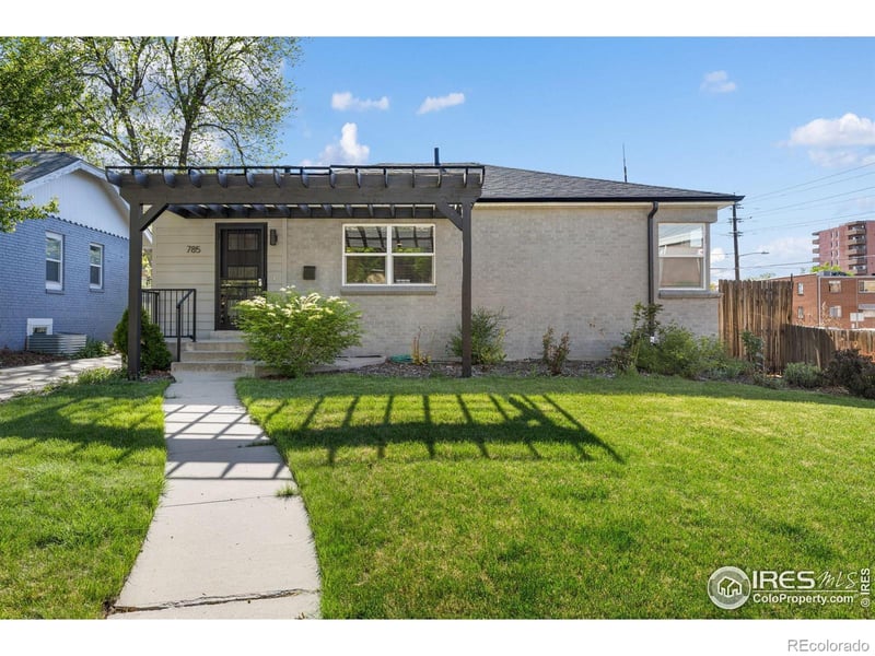 785 Dexter St, Denver, CO 80220